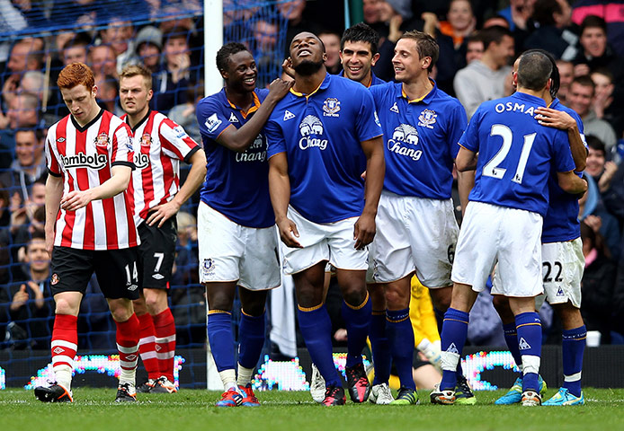 Premiership round-up: Subsitute Victor Anichebe celebrates with his team-mates