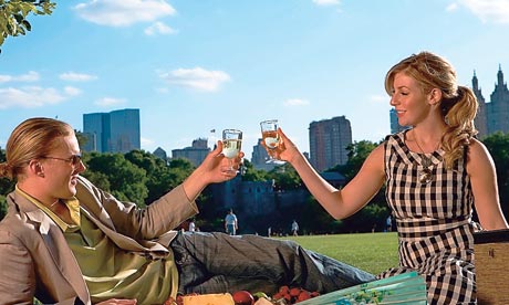 Couple toasting with wineglasses in Central Park