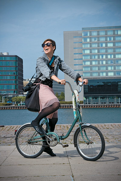 Big Picture, bikes: Big Picture: stylish girl on a bike