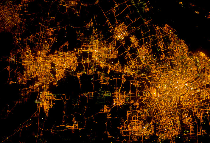 Satellite Eye on Earth: The city of Shanghai 