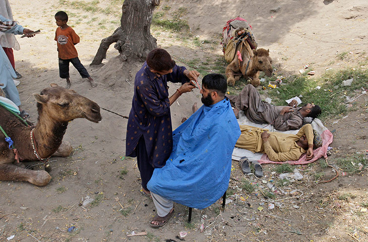 Barber: Barber in Pakistan