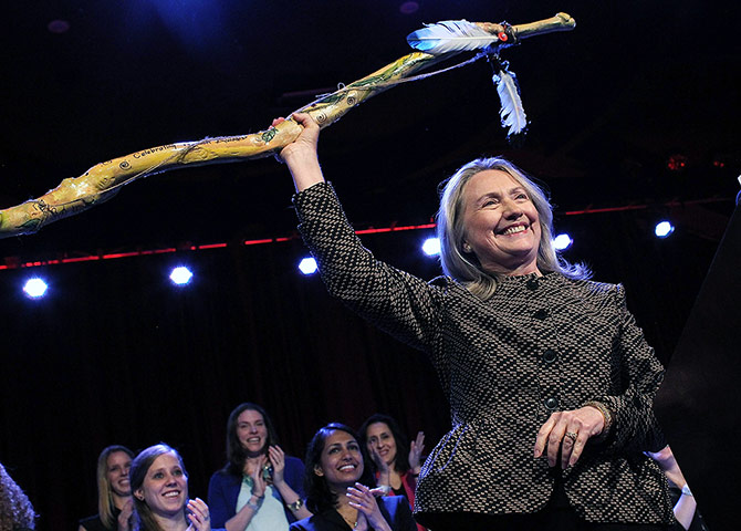 Picture Desk Live: Hillary Clinton Receives Century Award From New York Women's  Foundation