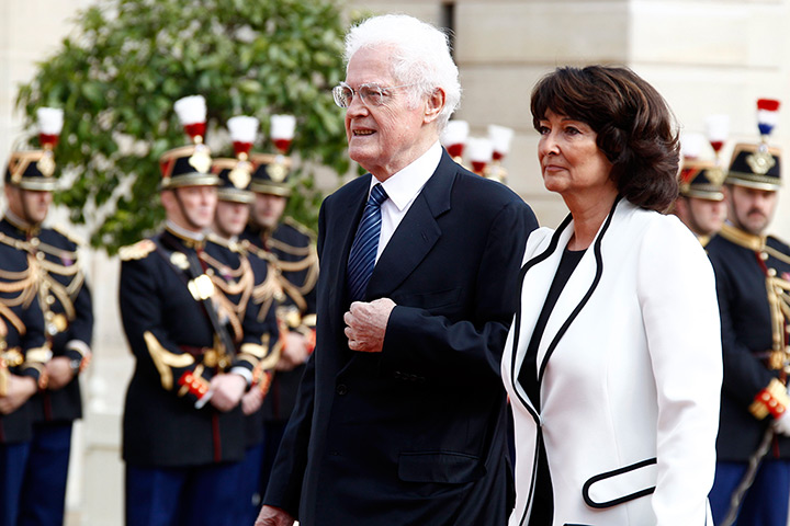 Hollande investiture : Former French Socialist Prime Minister Lionel Jospin and his wife arrive 