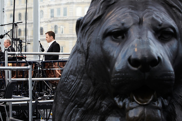 Trafalgar Sqaure: One of the Lanseer's lions looks on