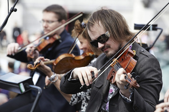 Trafalgar Sqaure: David Worswick (1st violin) in rehearsal