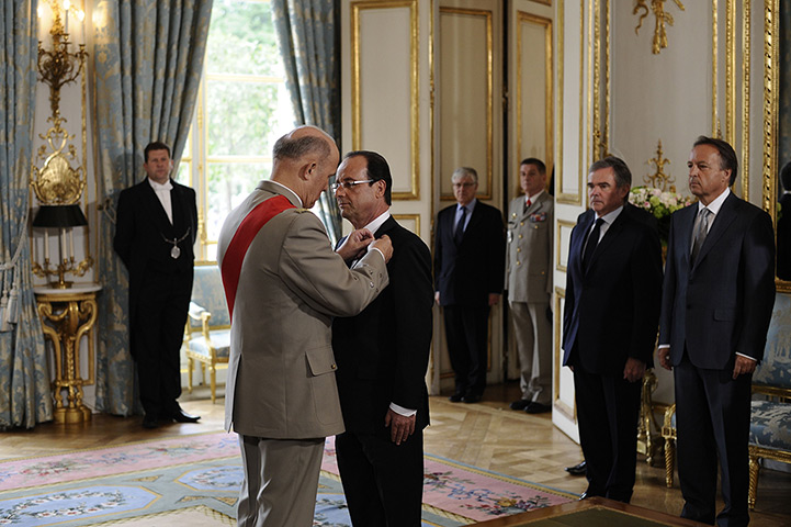Hollande investiture : President Francois Hollande is awarded 