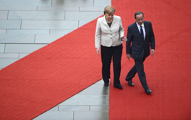 Picture desk live: Angela Merkel meets the new French president Francois Hollande in Berlin