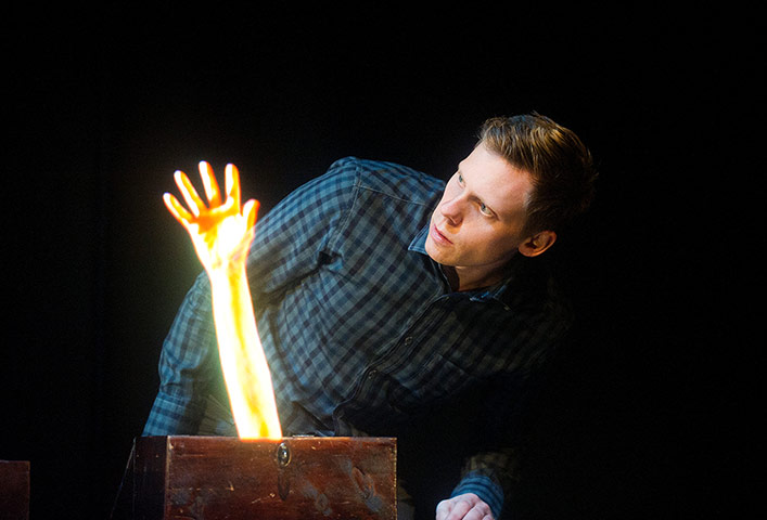 Week on stage: Toujours Et Pres De Moi at the Print Room