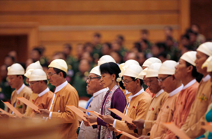 Picture desk live: Pro-democracy leader Aung San Suu Kyi takes her oath in parliament