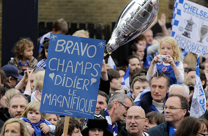 Chelsea parade: Drogba poster