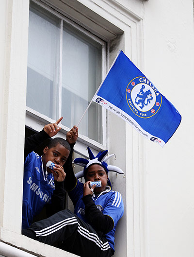 Chelsea parade: Young fans