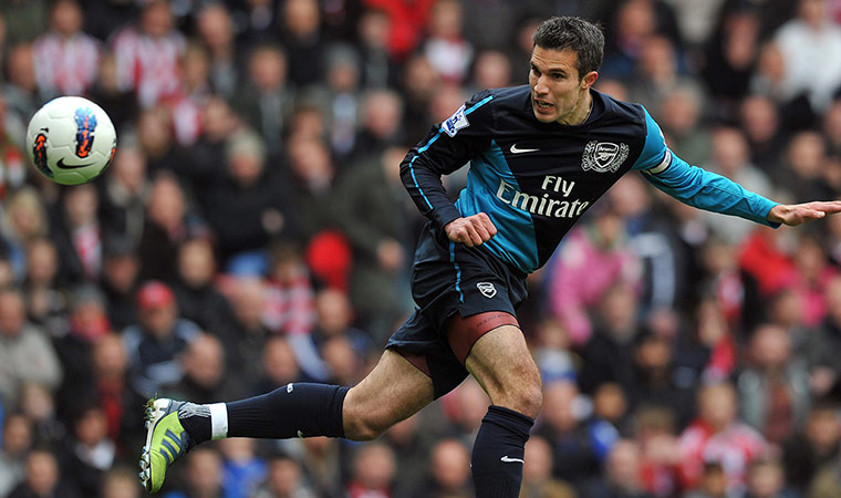 transfer targets2: Arsenal's Dutch striker Robin van Persie