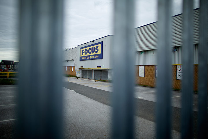 Recession along the A62: Recession along the A62 in north Manchester