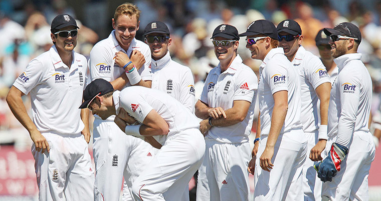 2nd test day 1: England's Stuart Broad celebrates