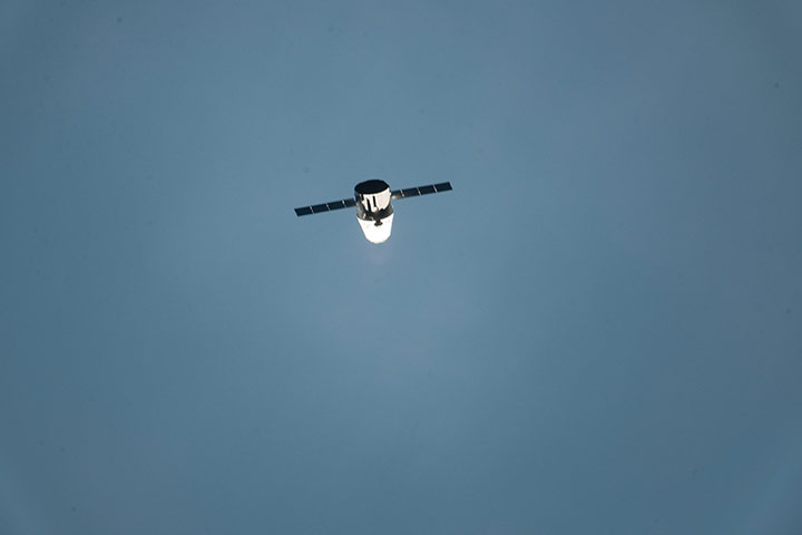 SpaceX Dragon: The SpaceX Dragon commercial cargo  into position for docking with ISS 