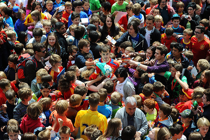 Picture Desk Live: ***BESTPIX***Spain Euro 2012 Training Session