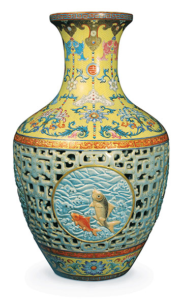 Top ten art auctions: Chinese 18th century Qianlong-dynasty porcelain vase