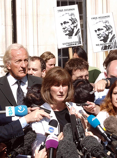 Picture Desk Live: Assange extradition case