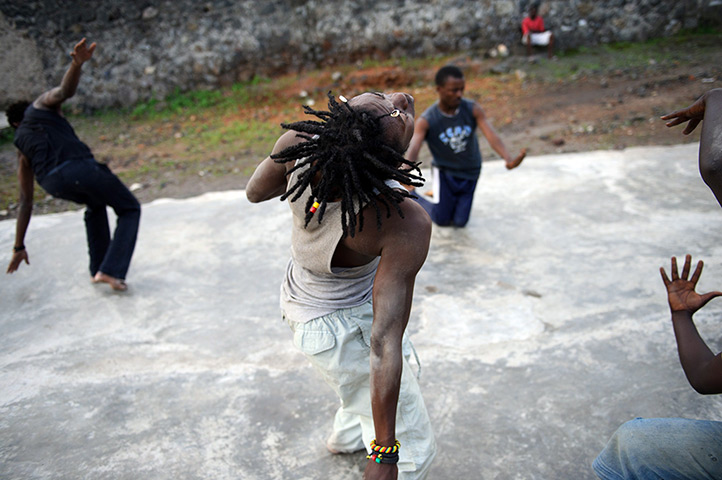 24 hours in pictures: The Busara contemporary dance group in Goma rehearse in Congo