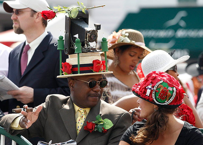 Kentucky Derby: Eric Williams wears an antique camera on his hat 