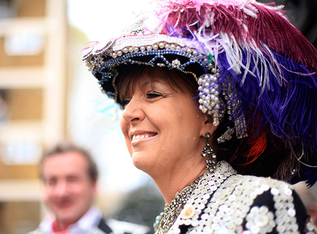 Pearly King and Queen : Pearly King and Queen