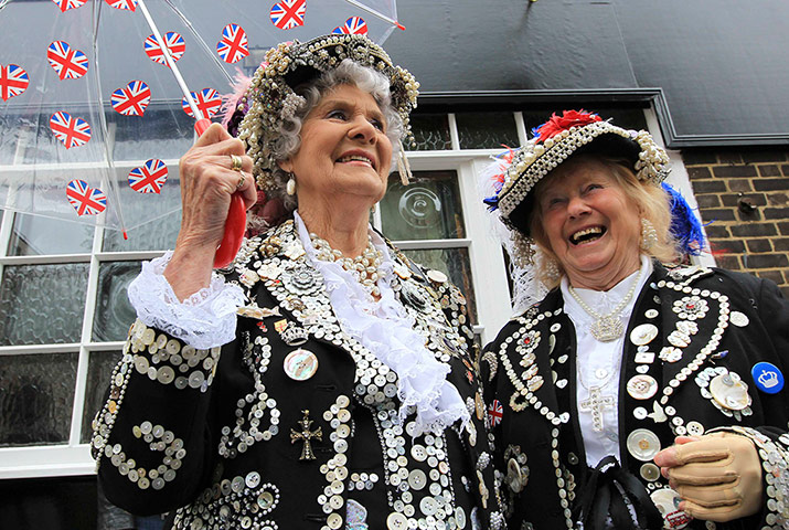 Pearly King and Queen : Pearly King and Queen