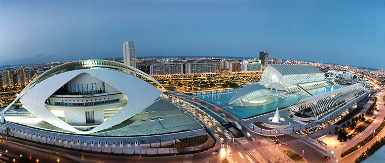 Santiago Calatrava: Valencia's City of Arts and Sciences seen from above