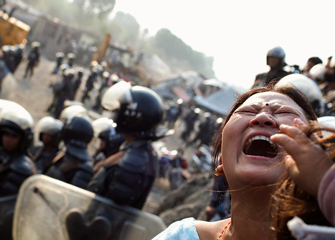 Katmandu eviction: Nepalese landless sqatters evicted