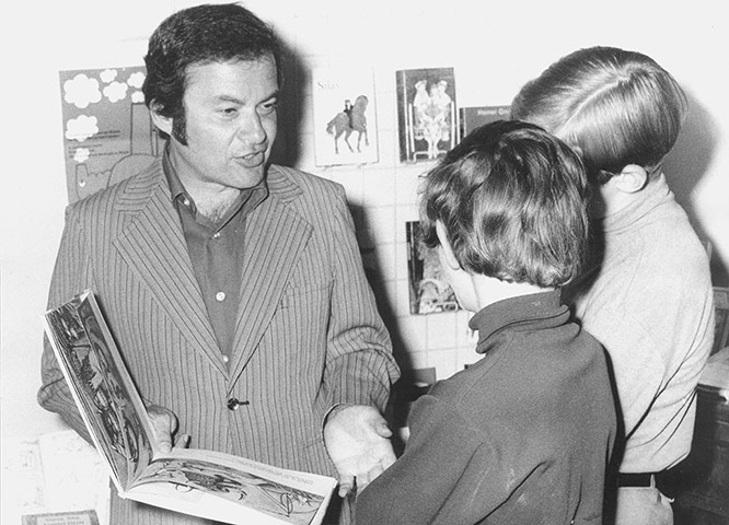Maurice Sendak: Sendak with his book Where the Wild Things Are in 1971
