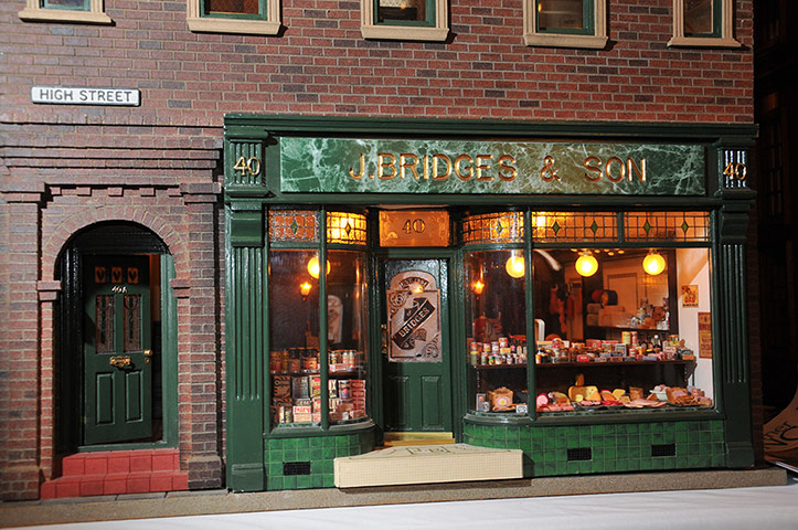 Dolls' houses: A Victorian shop by Ralph Keemar