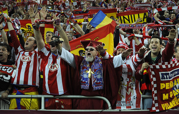 Europa League Final: Atletico Madrid fans cheer