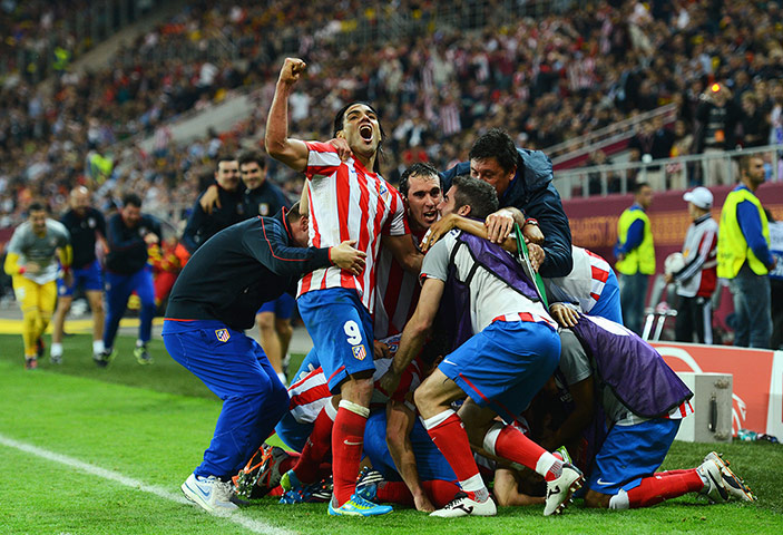 Final Europa League: Atletico Madrid's players celebrate their third goal