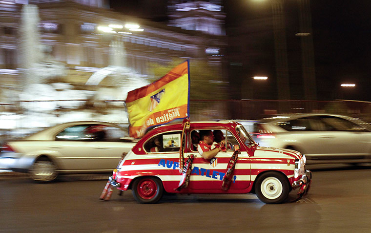 Final Europa League: Atletico Madrid supporters celebrate their victory against Athletic Bilbao 