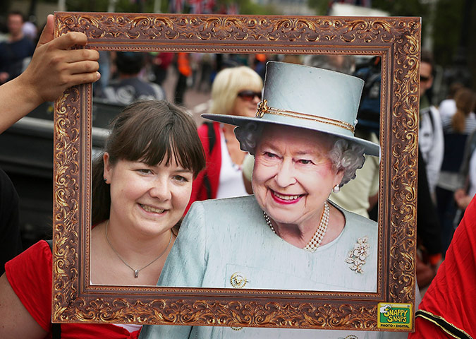 Picture desk live: London Prepares For The Diamond Jubilee