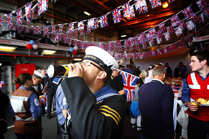 Picture desk live: Queen's Diamond Jubilee celebrations
