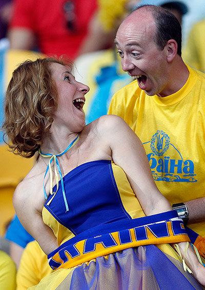 Ukr v Swe: Ukraine fans