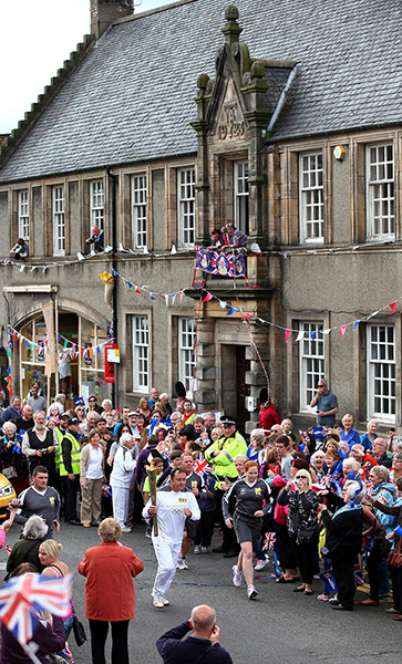 Olympic torch day 25 : Olympic torch day 25 