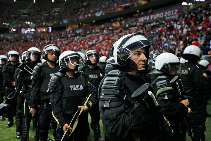 footy violence: Police