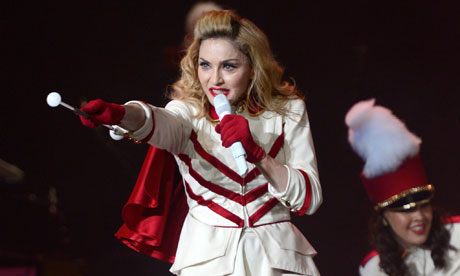 Madonna-performs-on-stage-009.jpg