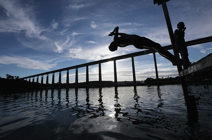 Amazon deforestation : Brazil environmental challenges in Amazon Ahead of Rio+20 Earth Summit