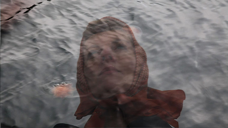 Exhibitionist1606: Jini Rawlings