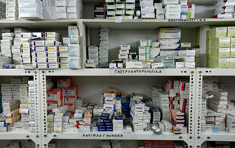 Greece: health system: Medicines donated by people 
