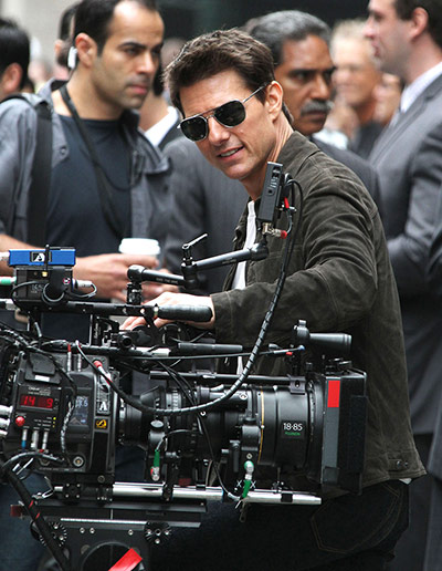 week in film: Tom Cruise On the Set of 'Oblivion'