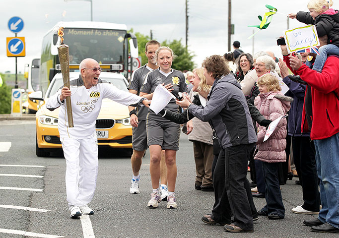 Olympic torch day 30 : Olympic torch day 30 