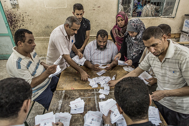 24 hours in pictures: Egypt Prepares For Run-Off Presidential Election