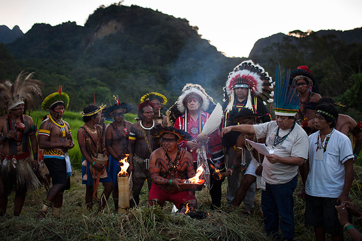 UN Rio+20: Sacred Fire Lighting Ceremony at the Kari-Oca village