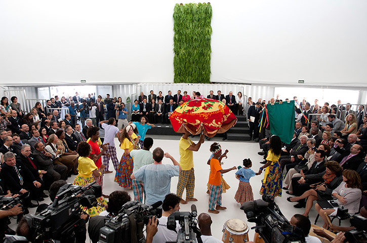 UN Rio+20: Rio+20 - Dilma Rousseff Inaugurates Pavillon Brazil