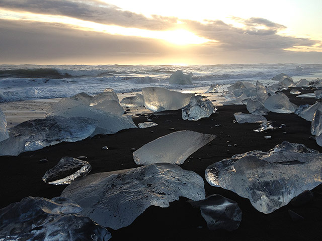 Your Pictures: Your Pictures - melt: Ice breaks off the Vatnajökull glacier