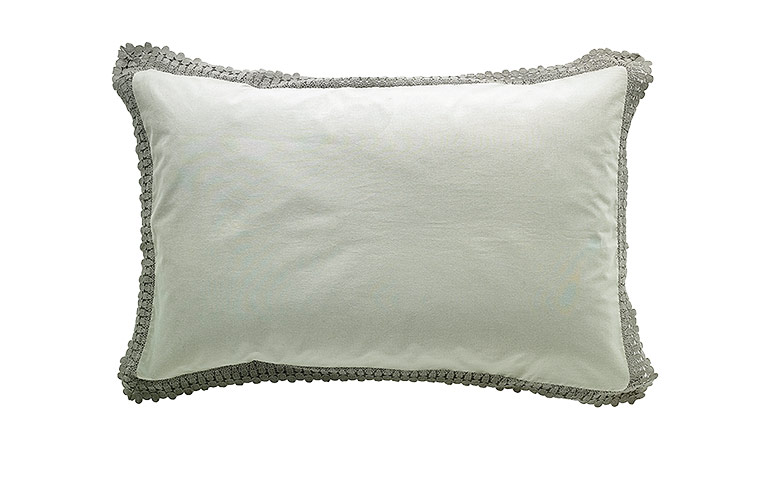 Homes Feature: Oxford pillowcase