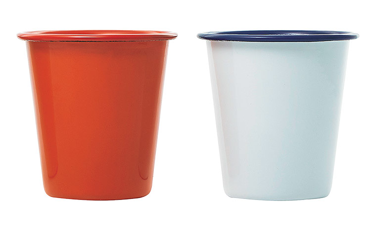Homes Feature: Enamel tumblers